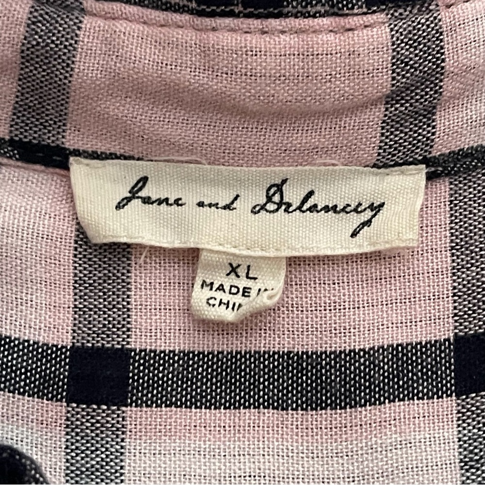 Jane and Delancey Plaid Button Up Shirt Size XL - Picture 11 of 16